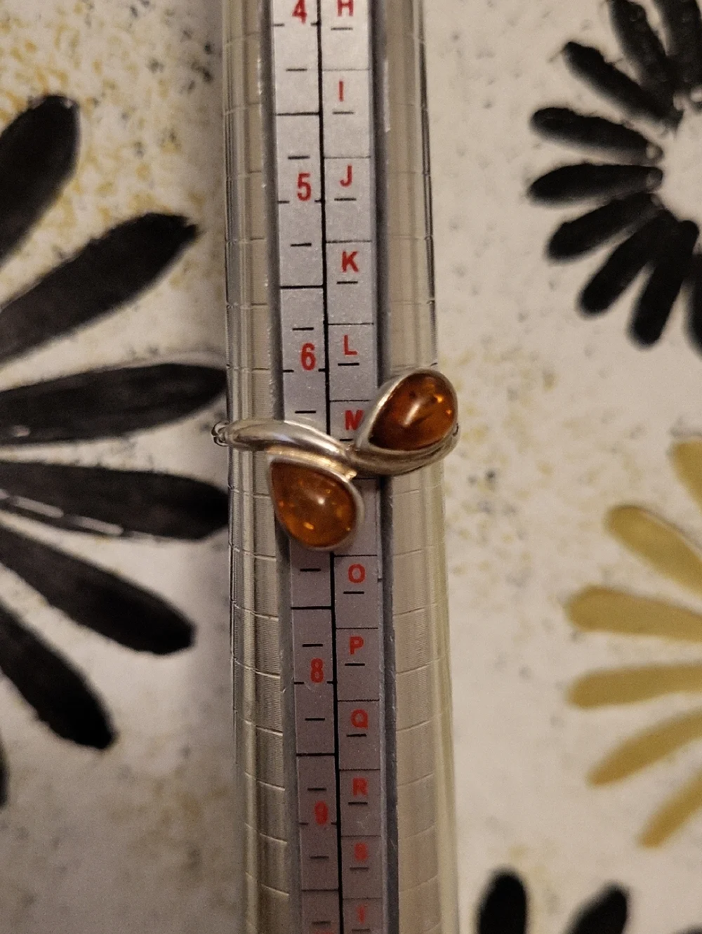 925 Sterling Silver Baltic Honey Amber Cabochon Stone Ring